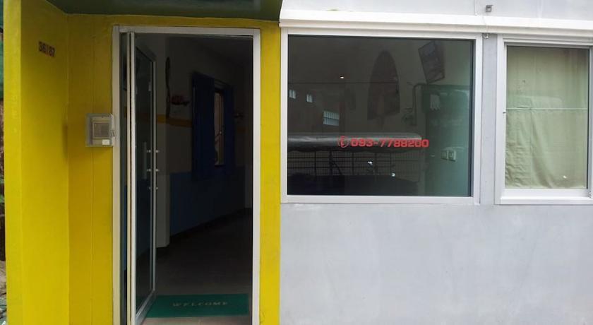 Dreams Guesthouse & Hostel Patong Esterno foto